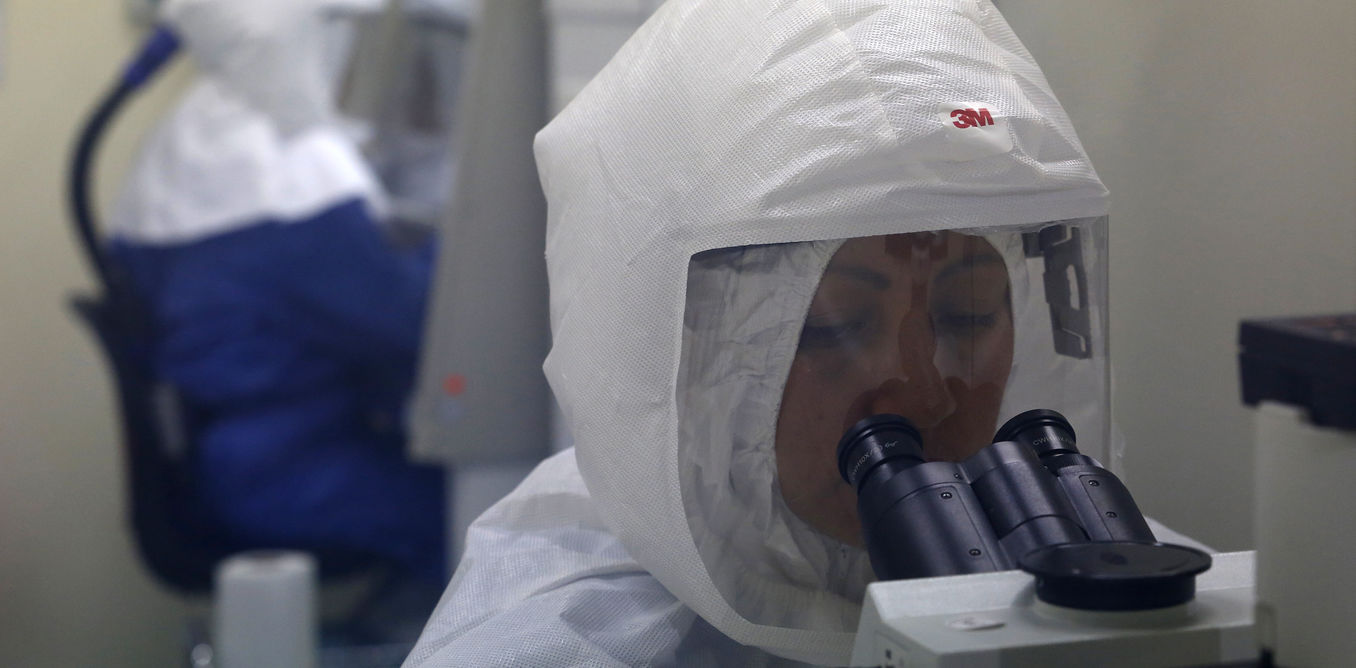 Oare cine a răspândit vestea că SIDA ar fi o armă biologică americană?