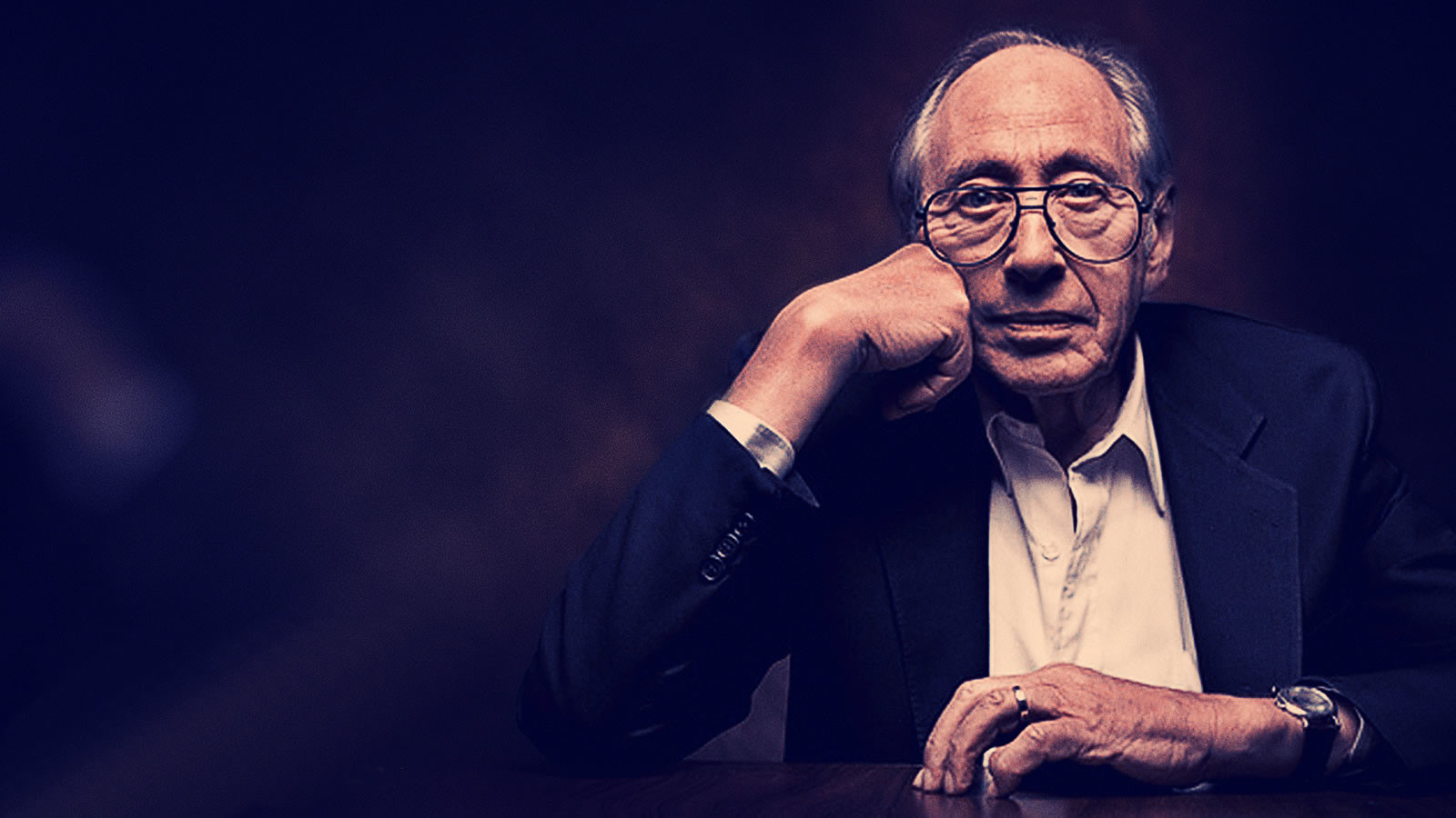 Alvin Toffler a prezis Internetul