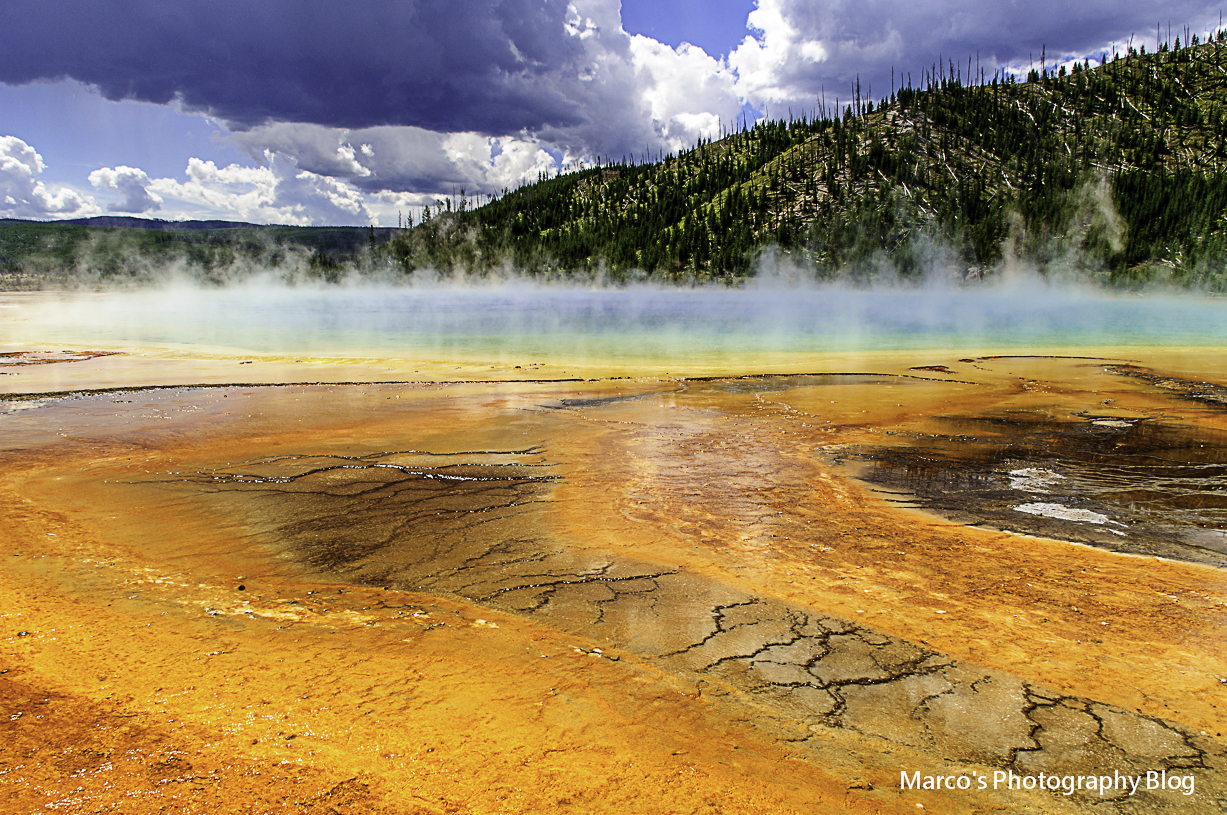 O minune naturală: izvorul termal The Grand Prismatic Spring