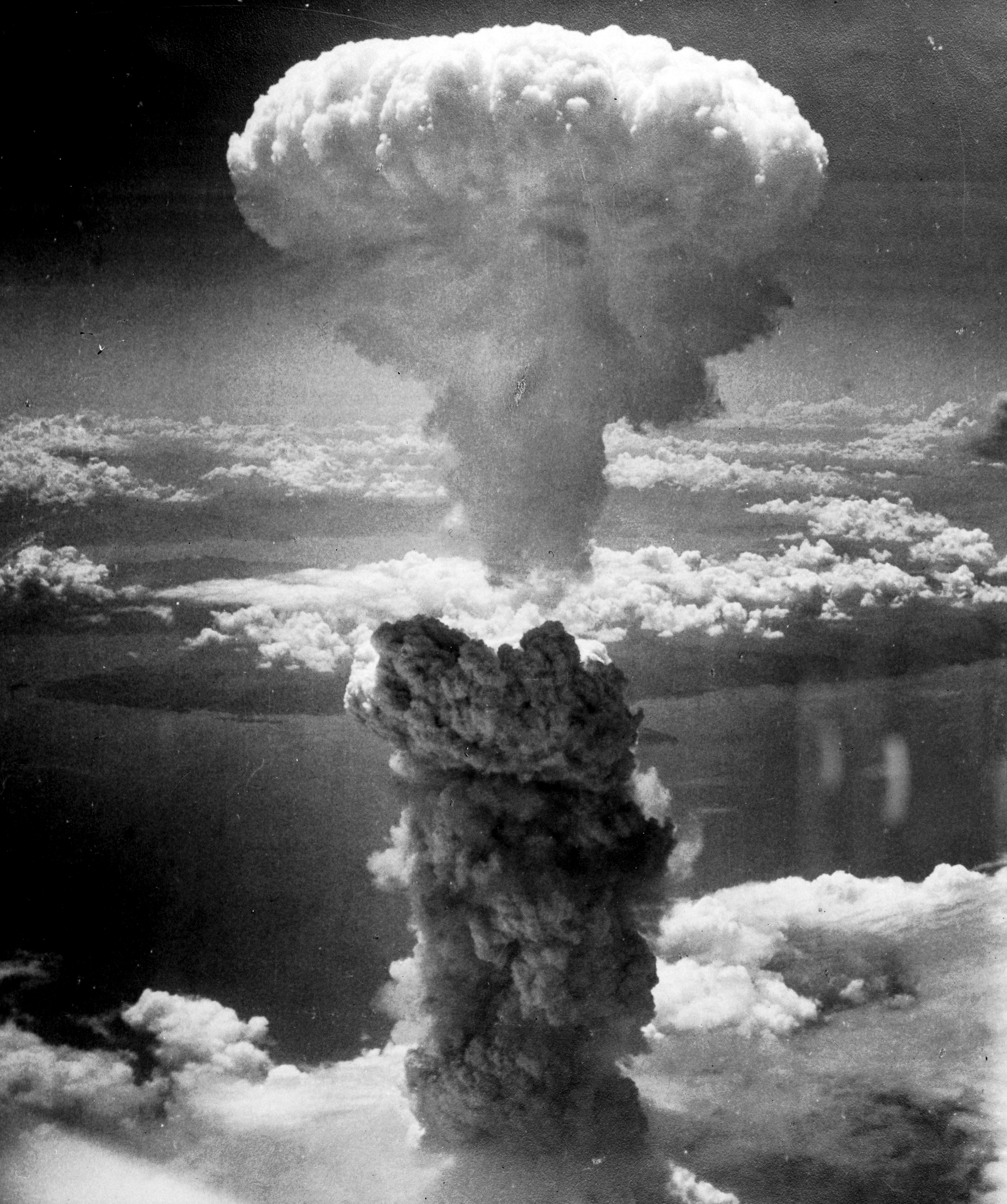 De ce bombele nucleare creează nori ciupercă
