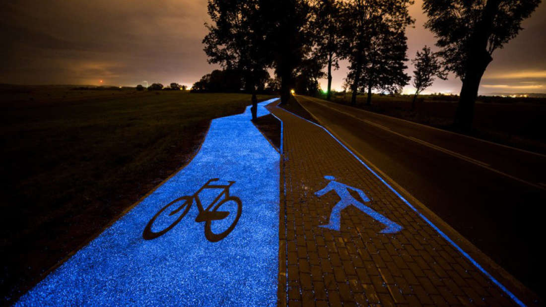 Trasee luminescente colorează un oraş din Polonia