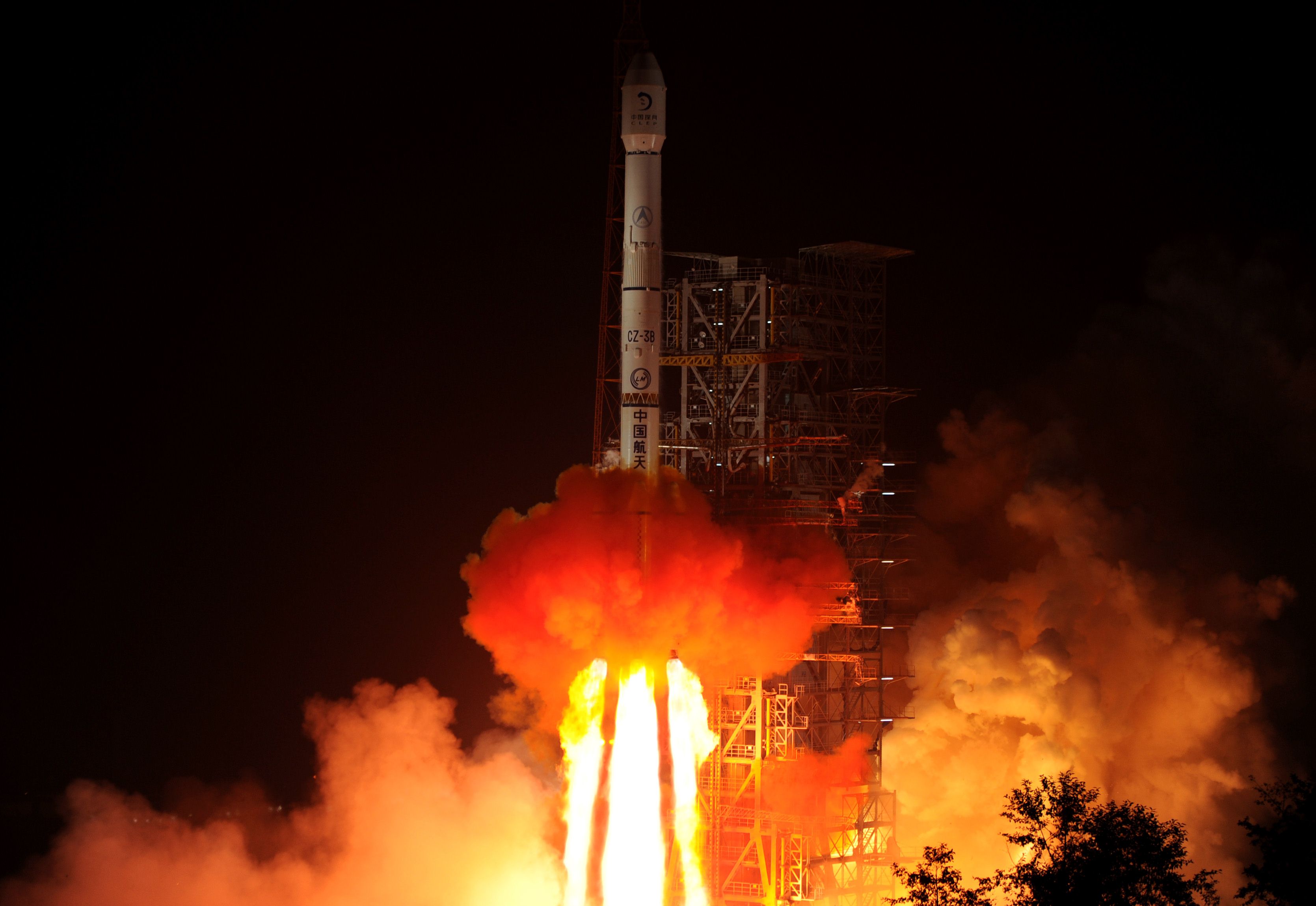 Din China până la Lună