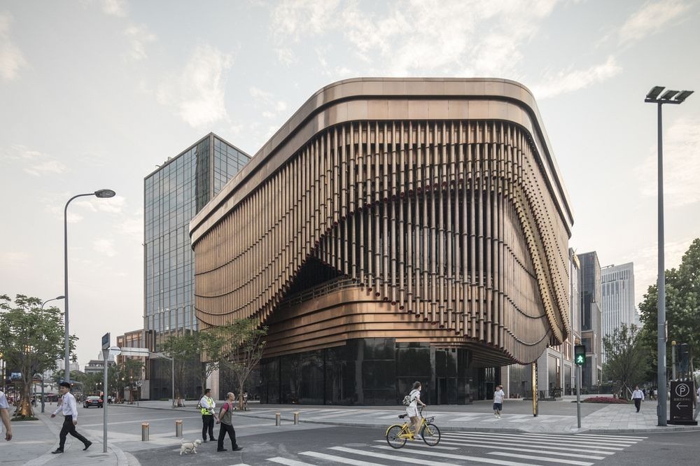 Faţada mobilă a Centrului de Finanţe Bund, Shanghai