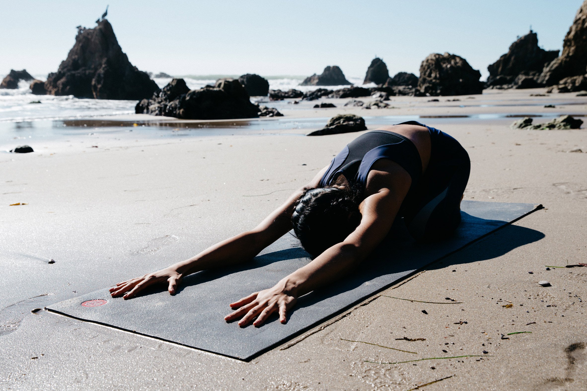 Colanţi inteligenţi care corectează poziţiile imperfecte de yoga