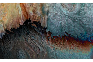 Artefacte Joviene: Norii perlescenti ai planetei Jupiter; Foto: Bob Eige