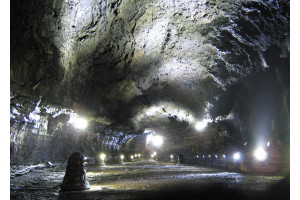 Tubul de lava Manjanggul din Jeju, Coreea; Foto: garycycles/Flickr