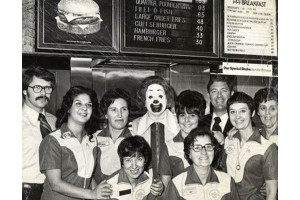 Echipa McDonalds la inceputul anilor 1970