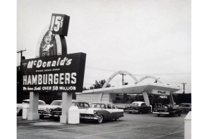 Primul McDonalds, Des Plaines Illinois, 1955
