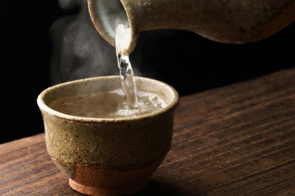 Kanpai! Sake de-a lungul veacurilor